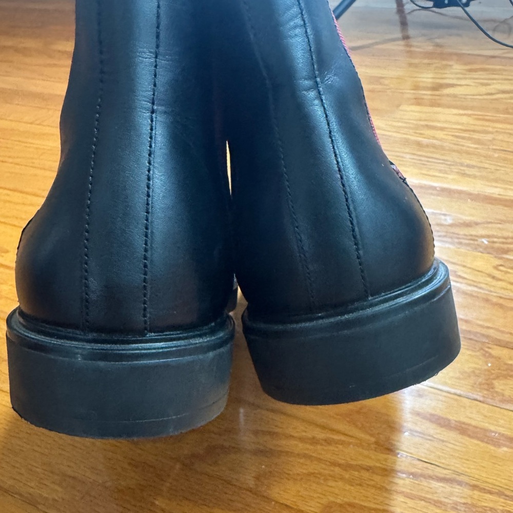 Calvin Klein Dameon Men’s Black Leather Lace-Up Boot with Red Side Panels 11.5 - Picture 7 of 10